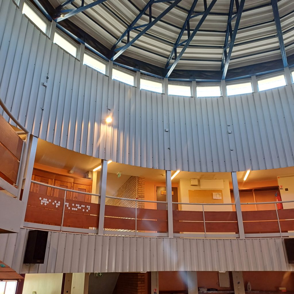 Tôle de bardage métallique thermolaqué blanc